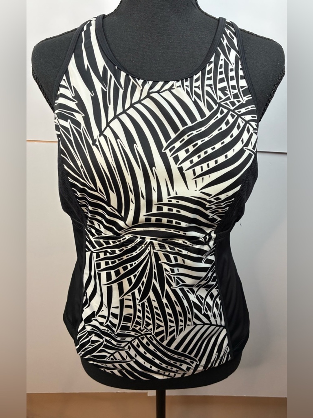 Tommy Bahama Tankini Top Women’s Black White Palm Print Underwire Swim Size Lrg